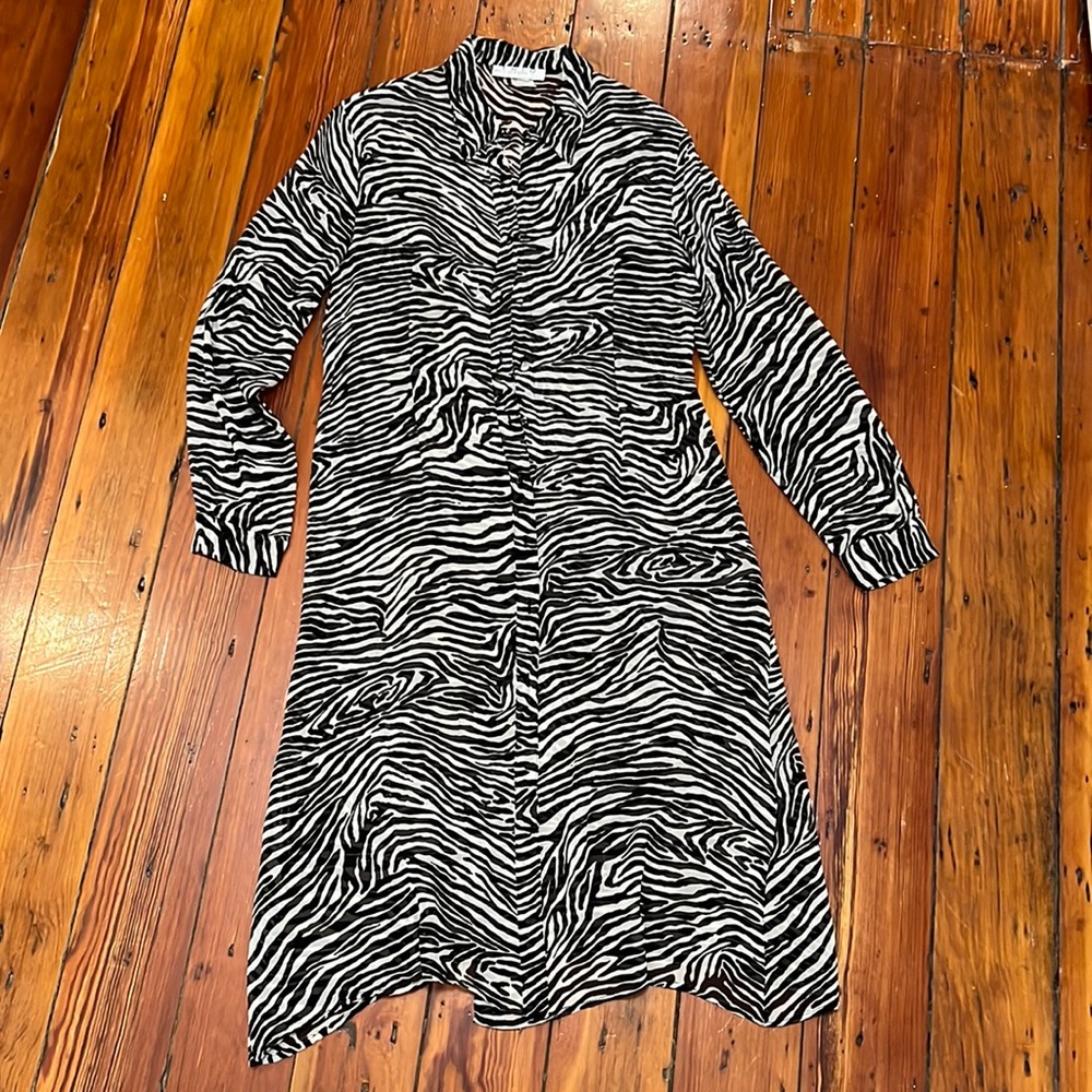 CLEARANCE 
Vintage TRIO New York Zebra Chiffon Long-Shirt | 8
